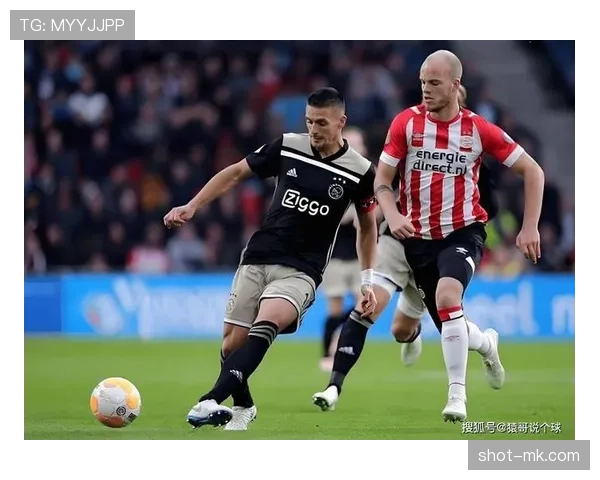 埃因霍温防守端强势回暖,助力球队跃升联赛积分榜 埃因霍温防守端强势回暖,助力球队跃升联赛积分榜